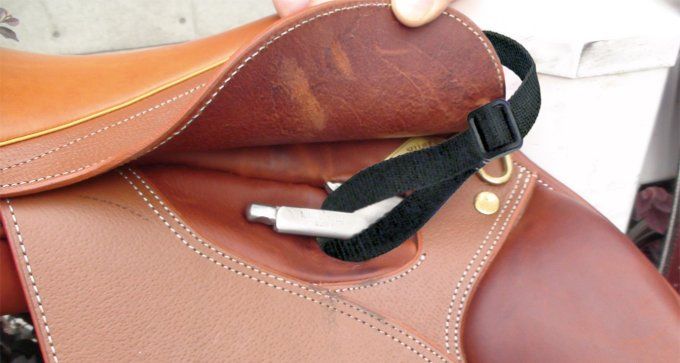 Sangle de selle 